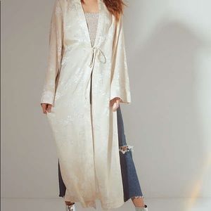 NWT!💓UO Shelly High-Slit Jacquard Kimono